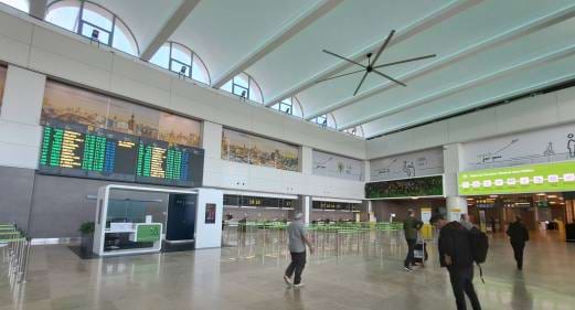 Mejoras en el vestúbulo de facturación del aeropuerto de Valencia