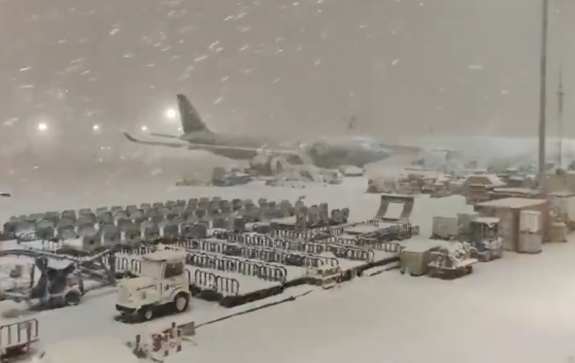 Aeropuerto de Madrid nevado